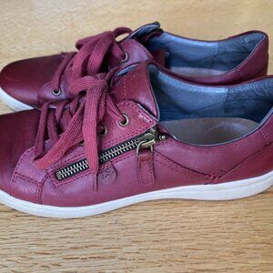 Women's Josef Seibel red leather sneakers Euro size 40 US 8.5-9